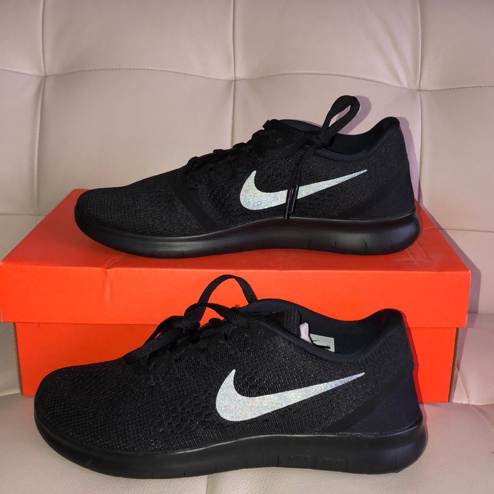 Nike Free Runs